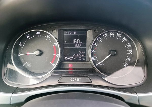 Skoda Fabia cena 19000 przebieg: 233653, rok produkcji 2016 z Nowe małe 121